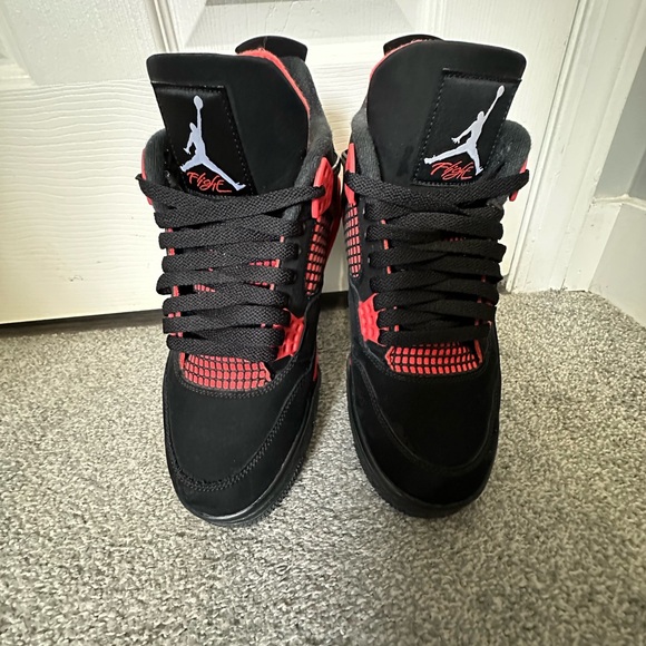 Jordan - Picture 8 of 9